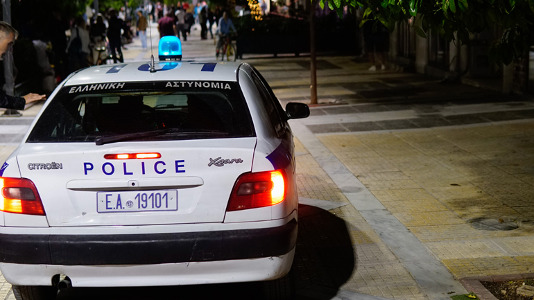 Κουκάκι: Βουτιά θανάτου για 58χρονη από τον έβδομο όροφο ξενοδοχείου