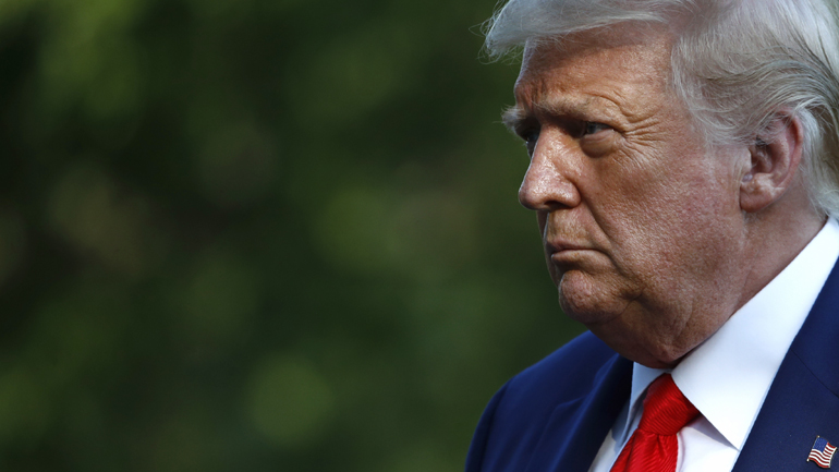 ΗΠΑ: Ο Τραμπ καθαίρεσε τον διευθυντή της προεκλογικής εκστρατείας του