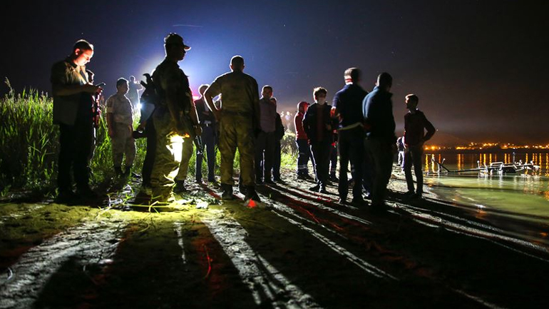Επτά νεκροί στη συντριβή αεροσκάφους της τουρκικής Πολεμικής Αεροπορίας