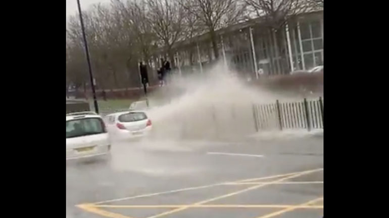 Στο λάθος μέρος, τη λάθος στιγμή