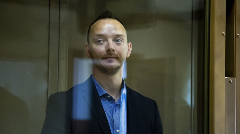 Ρωσία: Δικαστήριο αποφάσισε ότι ο Ιβάν Σαφρόνοφ πρέπει να μείνει προφυλακισμένος