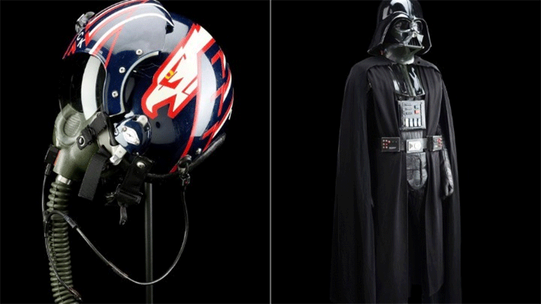 Σε δημοπρασία τα γάντια του «Ρόκι» και το κράνος του Τομ Κρουζ από το «Τοπ Γκαν»