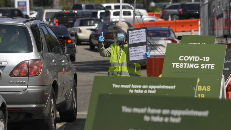 Covid-19: 974 νέοι θάνατοι στις ΗΠΑ