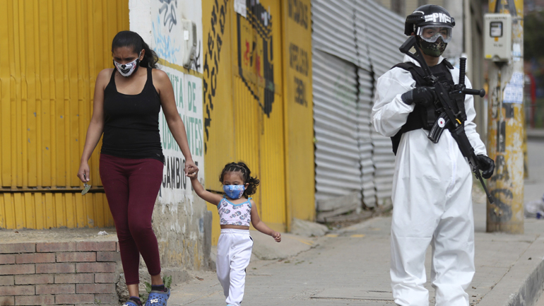 Κολομβία-Covid-19: 215 νέοι θάνατοι και 8.037 νέα κρούσματα