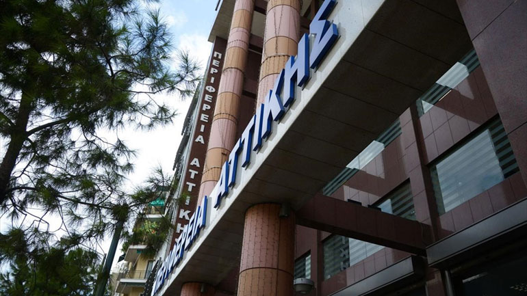 Περιφέρεια Αττικής: Κανένας οδηγός δεν υποχρεώθηκε να μεταφέρει ύποπτα περιστατικά κορωνοϊού