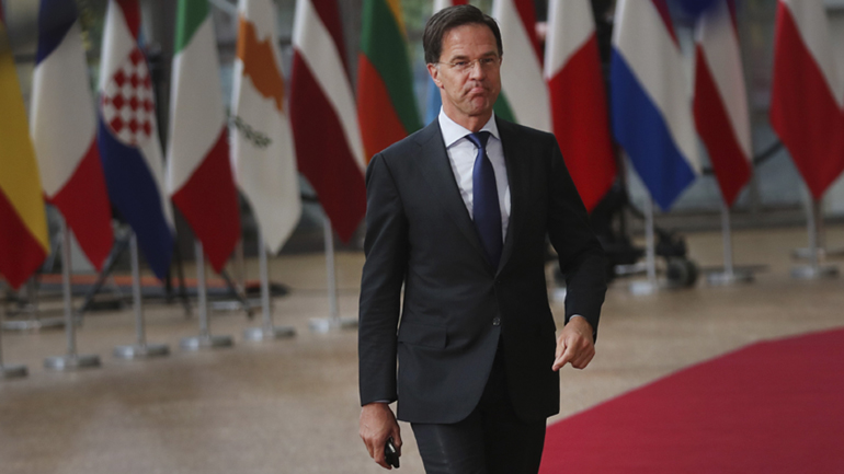 Ρούτε: Μπλοκάρισμα εκταμιεύσεων από το προτεινόμενο Ταμείο Ανάκαμψης για κράτη μέλη που οπισθοχωρούν από μεταρρυθμίσεις