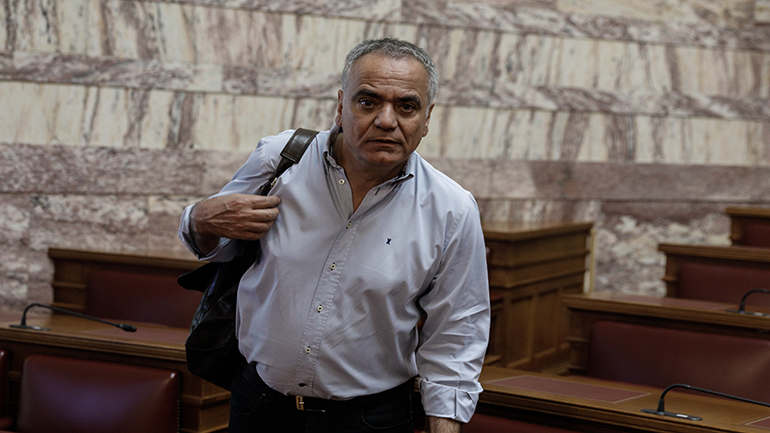 ΣΥΡΙΖΑ: Ισχυρή δημόσια παρέμβαση στην υγεία, στην παιδεία και στην οικονομία για την υπέρβαση της κρίσης