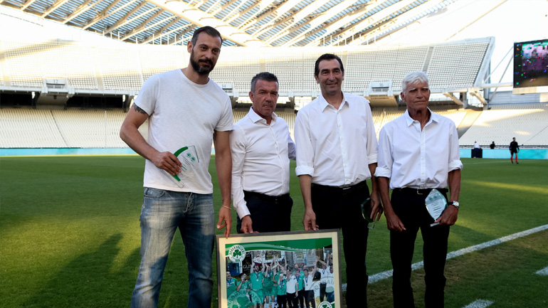 Η ΠΑΕ Παναθηναϊκός βράβευσε την πρωταθλήτρια ομάδα βόλεϊ του συλλόγου!