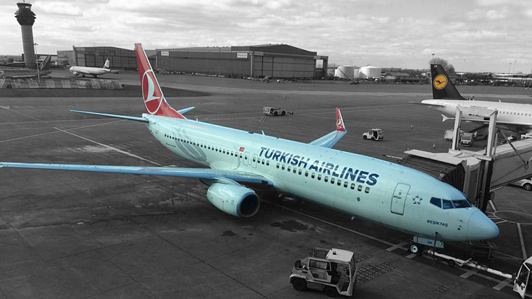 Covid-19: Η Άγκυρα διέκοψε τις πτήσεις προς το Ιράν και το Αφγανιστάν