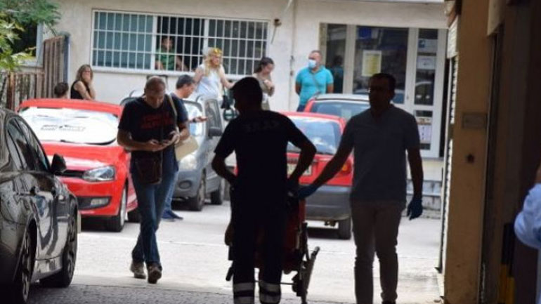 Επίθεση με τσεκούρι: Μάχη των γιατρών για τους τραυματίες – Το νέο ιατρικό ανακοινωθέν