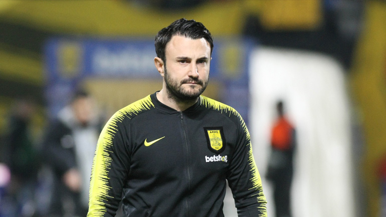 Καρυπίδης: «Μπράβο μάγκες, κόντρα σε όλους και σε όλα»