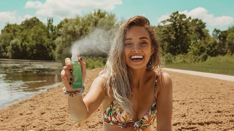 Το beauty product που δεν πρέπει να λείπει από το νεσεσέρ ανεξάρτητα από την ηλικία σας