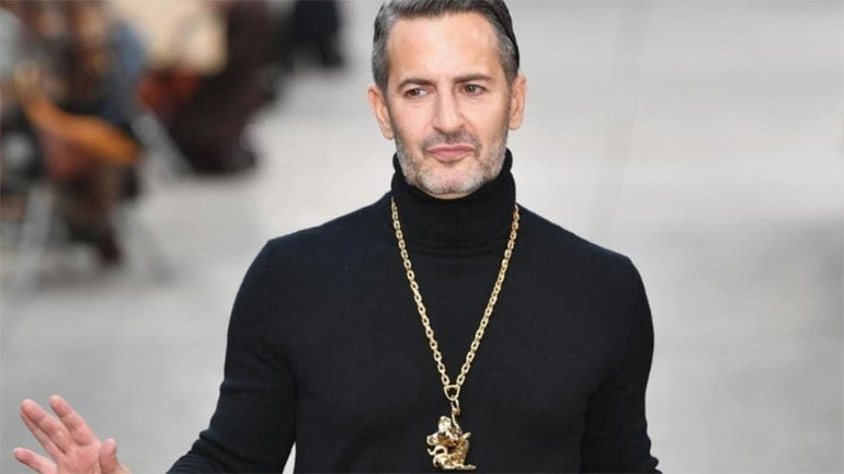 Το νέο άρωμα του Μαρκ Τζέικομπς  είναι εμπνευσμένο από το tattoo του!