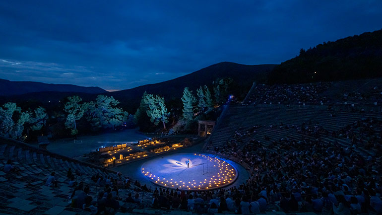 Πρεμιέρα για το Φεστιβάλ Αθηνών και Επιδαύρου