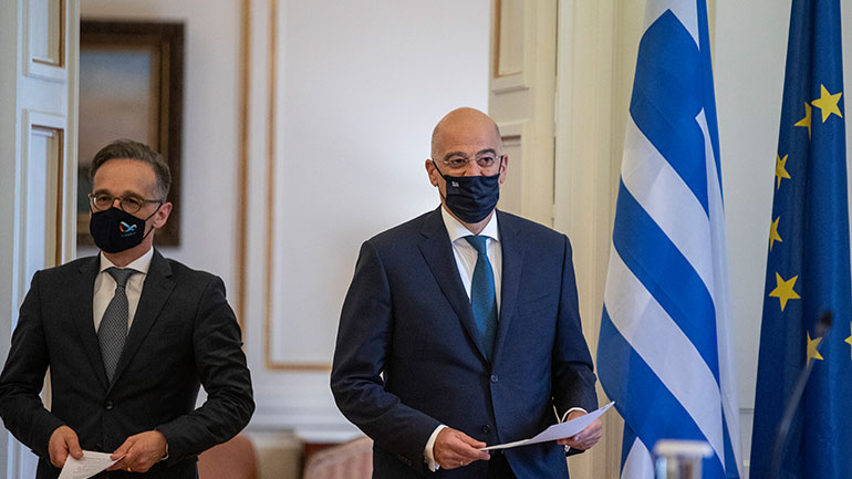 Ελληνογερμανικό μήνυμα προς την Τουρκία – Συνάντηση Μάας-Δένδια στην Αθήνα