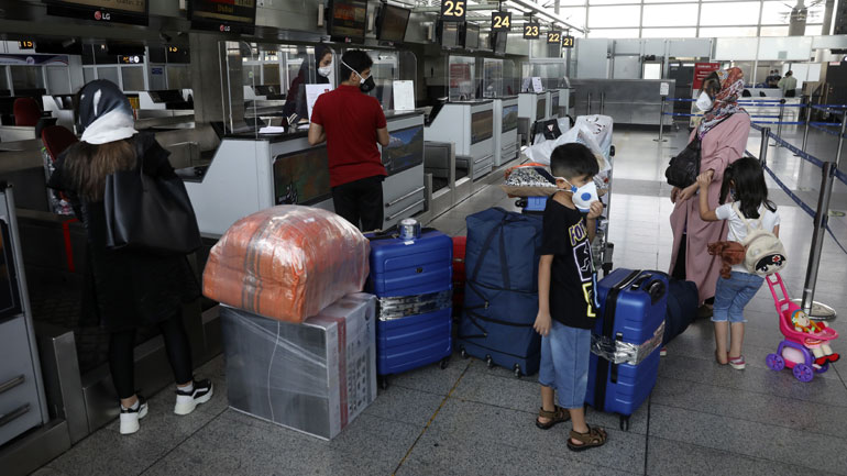 Η Κίνα ζητεί από τους ταξιδιώτες να έχουν αρνητικό αποτέλεσμα σε τεστ για τον κορωνοϊό