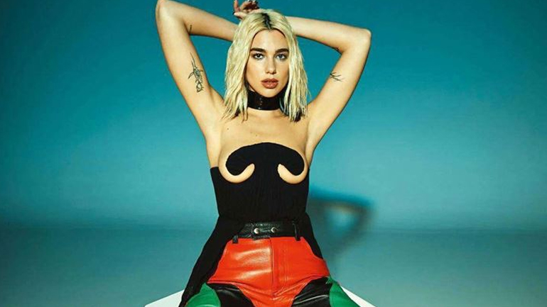 Σάλος με ανάρτηση της Dua Lipa που απεικονίζει τον χάρτη της «Μεγάλης Αλβανίας»