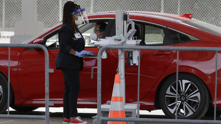 Covid-19: 961 νέοι θάνατοι και 68.524 νέα κρούσματα στις ΗΠΑ