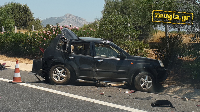 Τρομακτικό ατύχημα στην Αττική οδό… Τρομακτικό ατύχημα στην Αττική οδό…