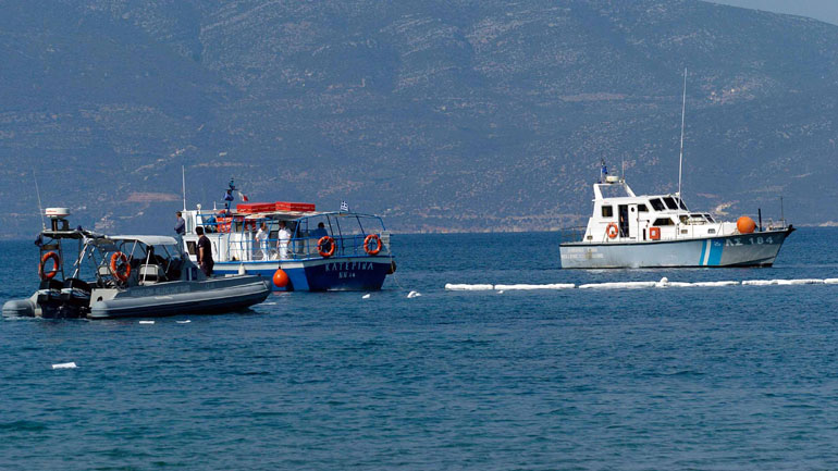 Φωτιά σε ιστιοφόρο στην Κεφαλονιά