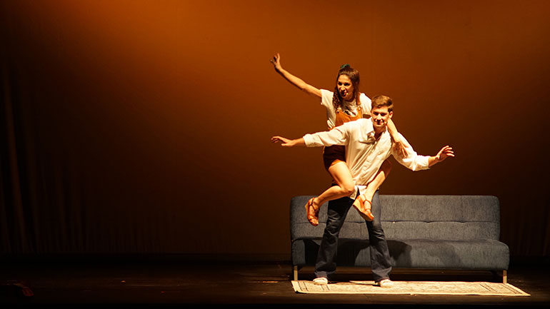 «Σεξ Λεξικόν, η επιστήμη του έρωτα» στο θερινό θέατρο Λαμπέτη