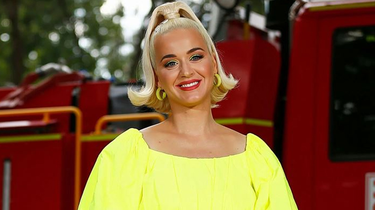 Η Katy Perry μιλάει για τις αλλαγές στο σώμα της κατά τη διάρκεια της εγκυμοσύνης