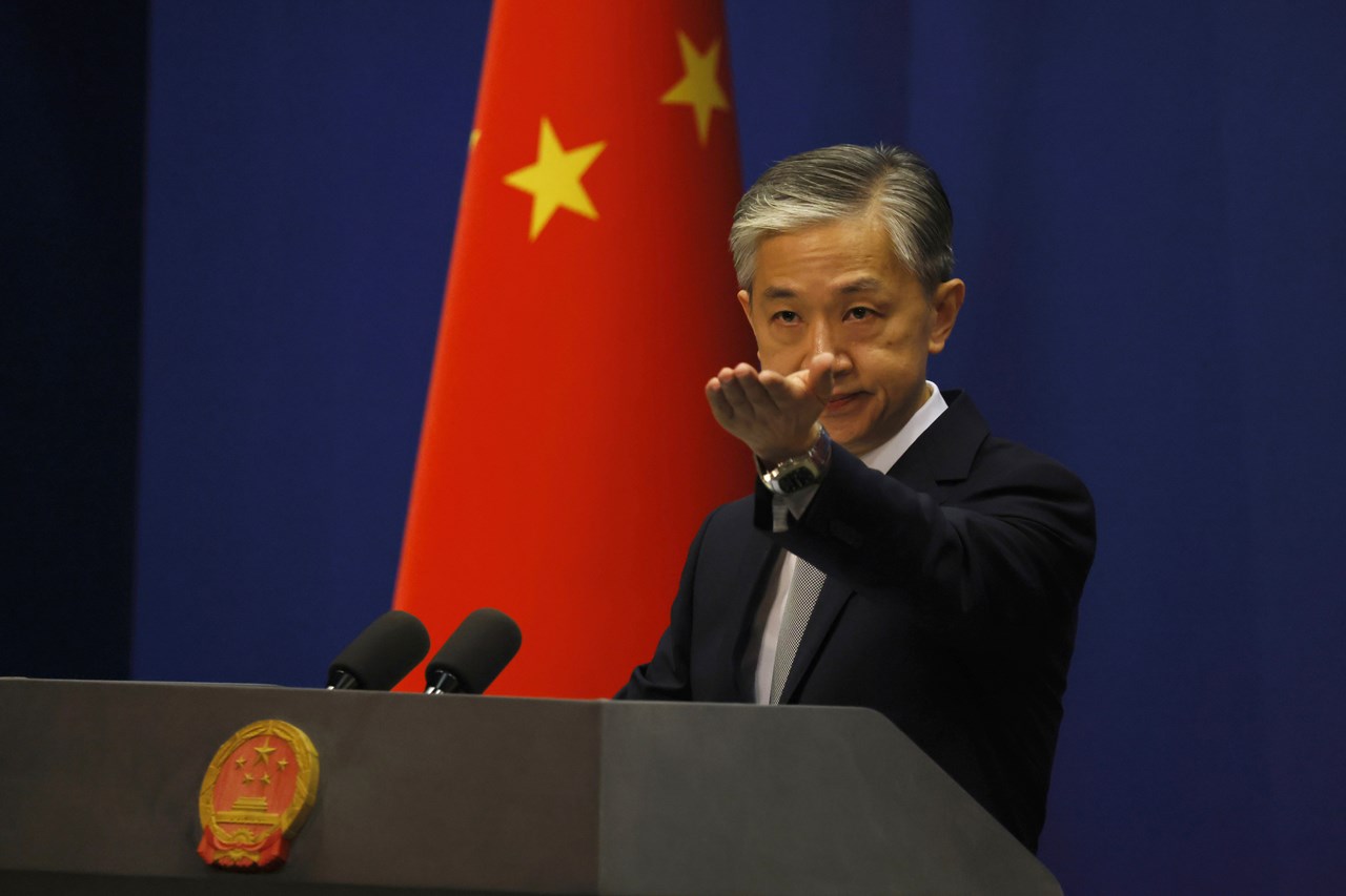 Ο εκπρόσωπος του υπουργείου Εξωτερικών της Κίνας, Wang Wenbin