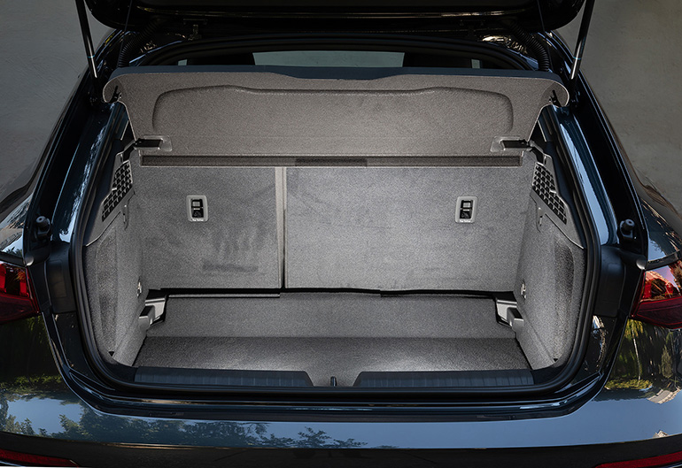 Χώρος αποσκευών στα 380 λίτρα...