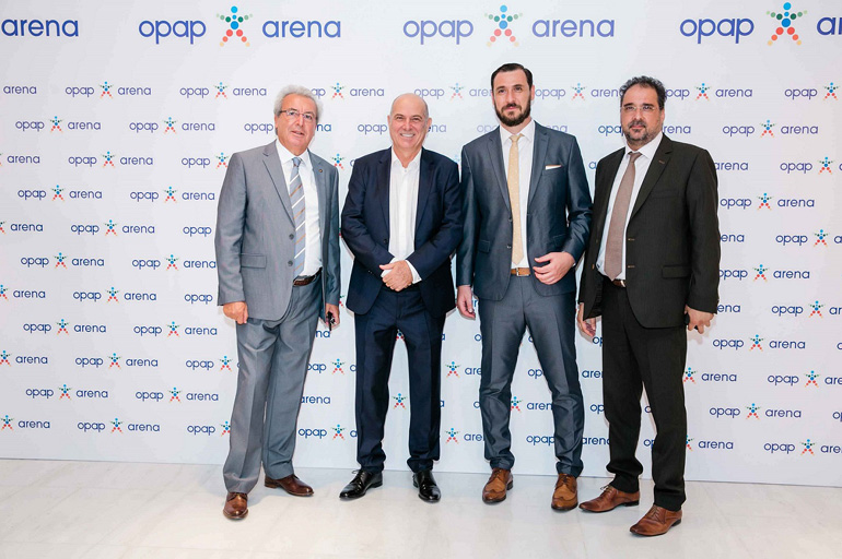 Βαγγέλης Ασλανίδης, Πρόεδρος ΠΑΕ ΑΕΚ, Σπύρος Φωκάς, Α’ Αντιπρόεδρος ΟΠΑΠ, Μηνάς Λυσάνδρου, Α’ Αντιπρόεδρος και Διευθύνων Σύμβουλος ΠΑΕ ΑΕΚ, Αλέξης Αλεξίου, Πρόεδρος της Ερασιτεχνικής ΑΕΚ και Β’ Αντιπρόεδρος ΠΑΕ ΑΕΚ