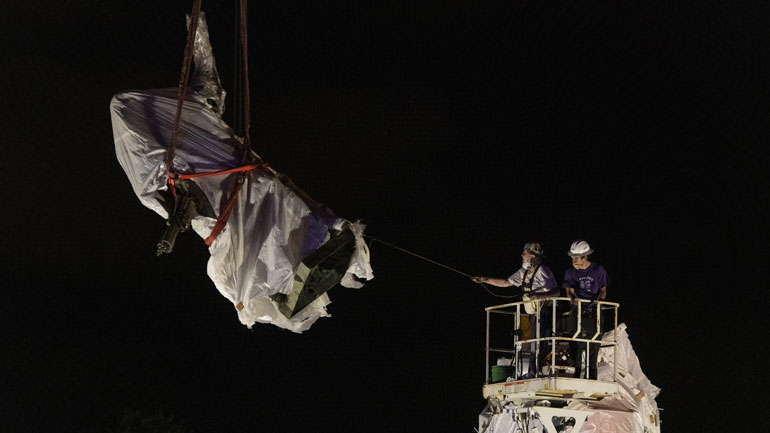 ΗΠΑ: Ο δήμος του Σικάγο απομάκρυνε δύο αγάλματα του Κολόμβου