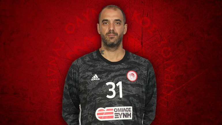 Χάντμπολ: Ανανέωσαν στον Ολυμπιακό οι Τσιλιμπάρης, Καραμπουρνιώτης, Δεληχρήστος και Τερλέτσκι