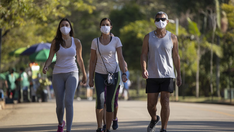 Βραζιλία: Η πανδημία αποκαλύπτει την ετερογένεια στην αντιμετώπιση του κορωνοϊού