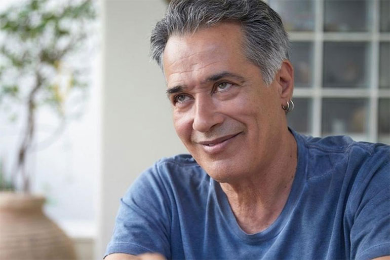 Παντελής Θαλασσινός