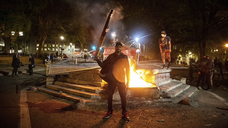 ΗΠΑ: Κατηγορίες απαγγέλθηκαν εναντίον 18 διαδηλωτών στο Πόρτλαντ