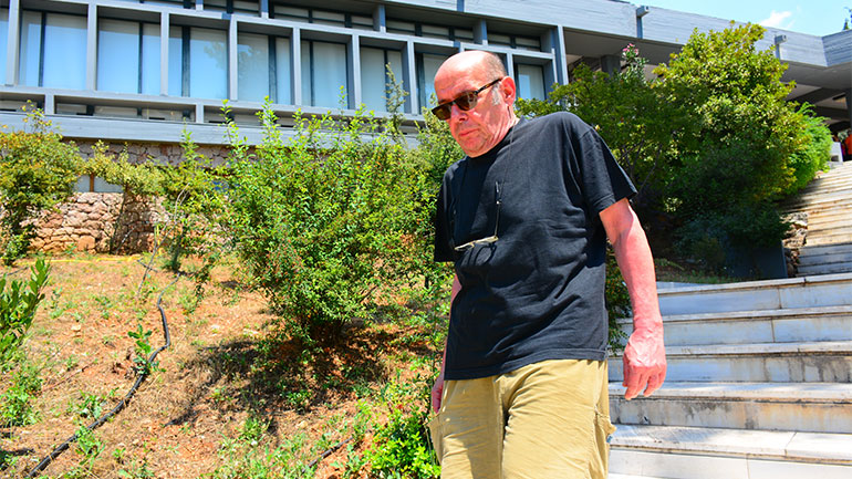 «Περίπατος» στην Επίδαυρο  με τον Βασίλη Παπαβασιλείου