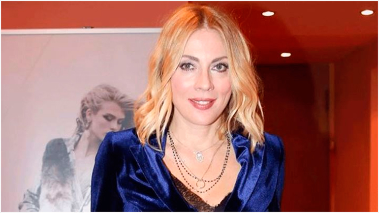 Σμαράγδα Καρύδη: Επιστρέφει στην τηλεόραση με τηλεπαιχνίδι έκπληξη!