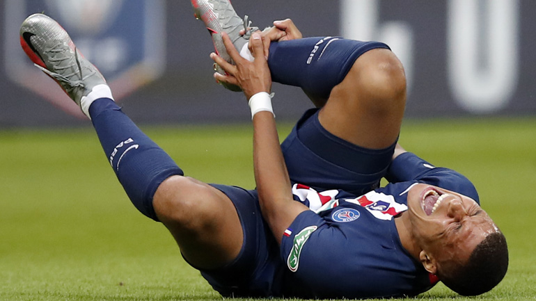 Παρί Σεν Ζερμέν: Νοκ άουτ για τρεις εβδομάδες ο Εμπαπέ