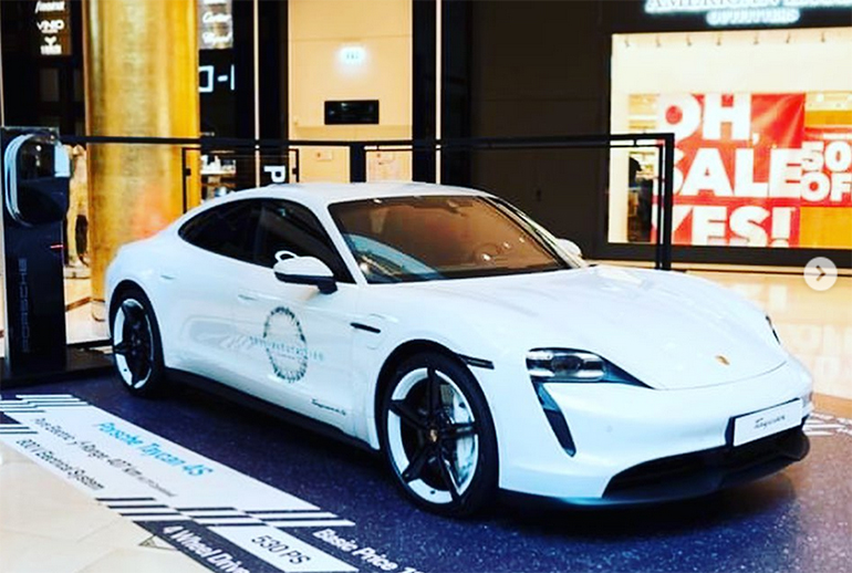 Η αμιγώς ηλεκτρική Porsche Taycan