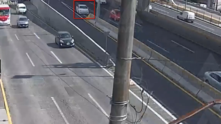 Πέταξε το αυτοκίνητο!