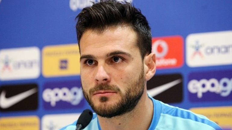 Μετακομίζει στη Λιλ ο Καρνέζης