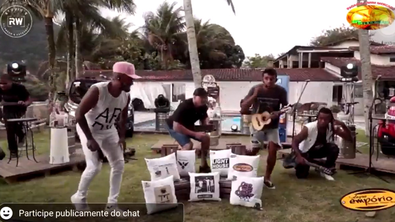 Συναυλία διακόπτεται από πυροβολισμούς