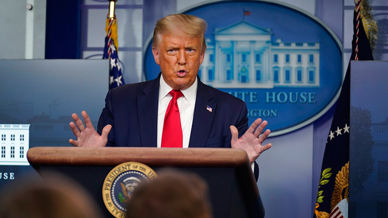 Τραμπ: Νέα «κολοτούμπα» για τον κορωνοϊό