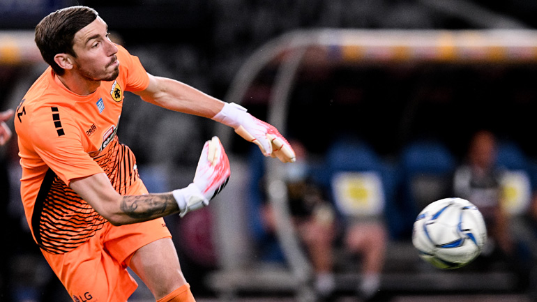 Γιαννακόπουλος στην Record για Μπάρκα: «Έχει ό,τι θέλεις από έναν τερματοφύλακα»