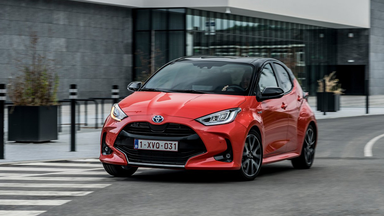 Πόσο καίει και πόσο κοστίζει το νέο υβριδικό Toyota Yaris;