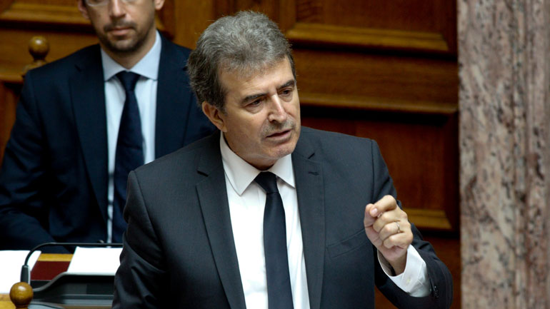 Χρυσοχοΐδης: Στη Μύκονο για σύσκεψη με τον δήμαρχο και τους τοπικούς φορείς