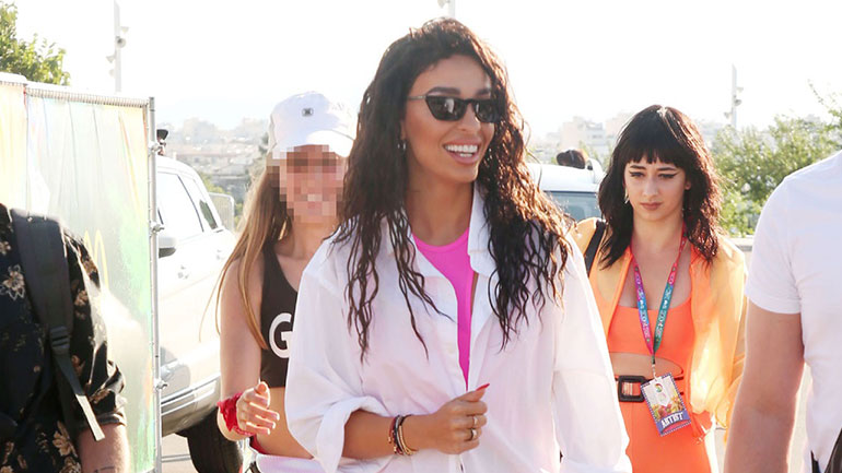 Ελένη Φουρέιρα: Οι sexy πόζες της με μαγιό «έριξαν» το Instagram