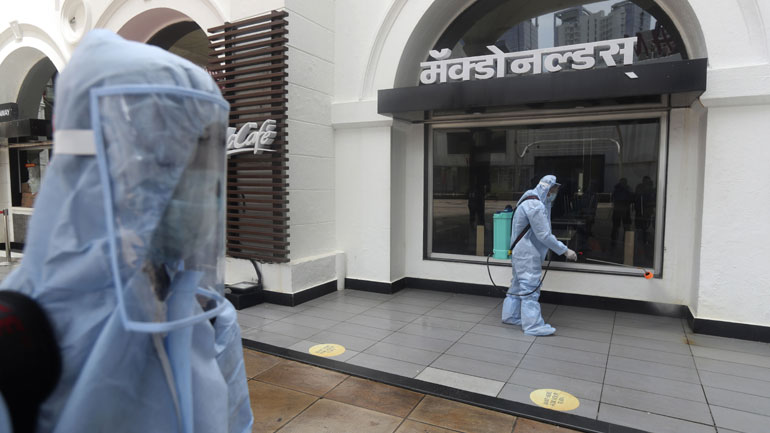 Ινδία: Για πρώτη φορά ο αριθμός των ημερήσιων κρουσμάτων κορωνοϊού ξεπέρασε τα 50.000