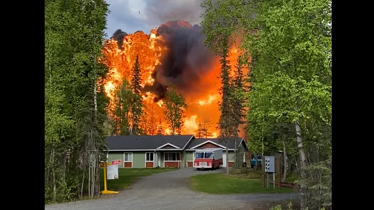Έκρηξη σε τροχόσπιτο