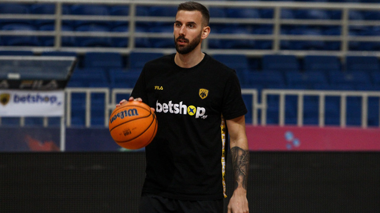 ΑΕΚ: Παραμένει ο Γιάνκοβιτς, έρχεται ο Γόντικας