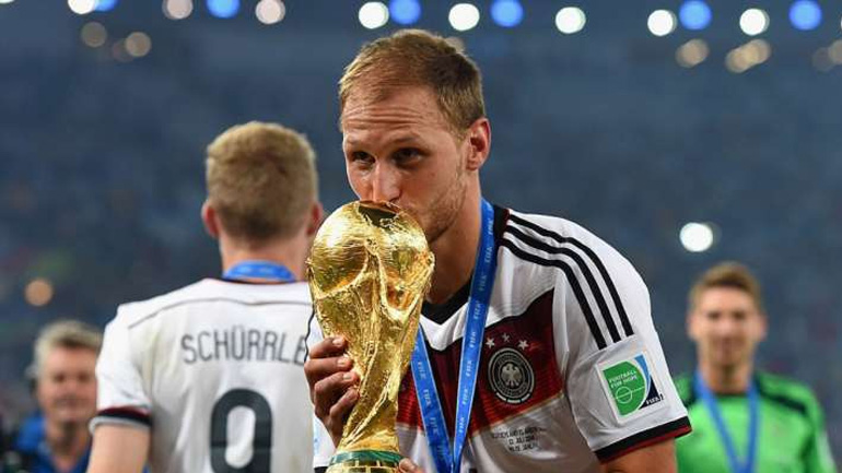 Τέλος καριέρας για τον Μπένεντικτ Χέβεντες